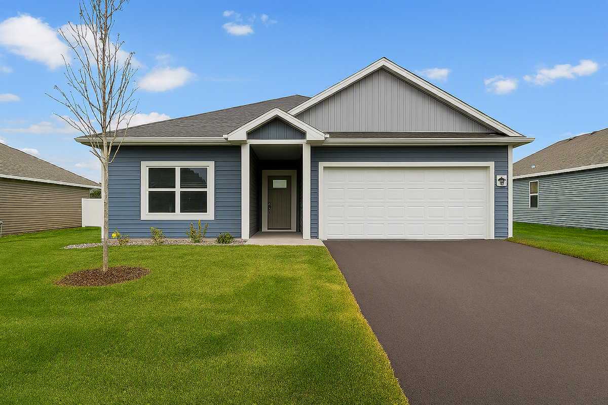 7695 Birch ST, Clear Lake, MN 55319