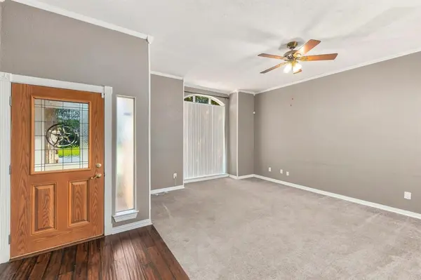 5906 Polo Club Drive, Arlington, TX 76017