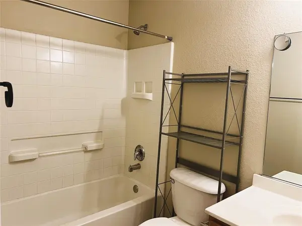 4513 Waterford Drive, Fort Worth, TX 76179