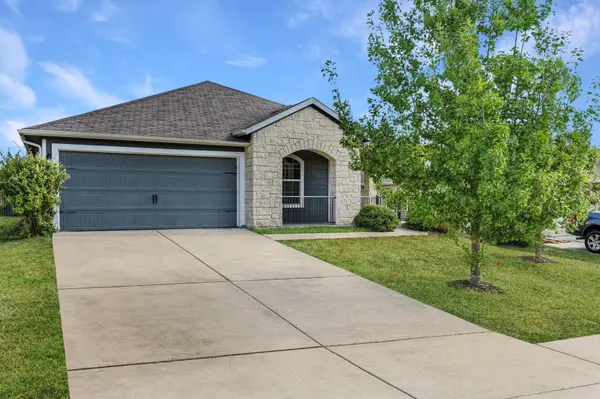 132 Denton DR, Hutto, TX 78634