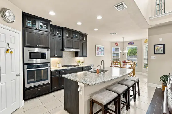 3237 Hidalgo LOOP, Round Rock, TX 78665