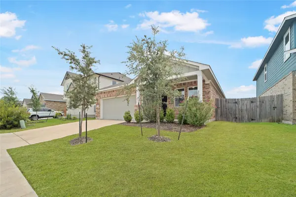 432 Chaste Tree DR, San Marcos, TX 78666