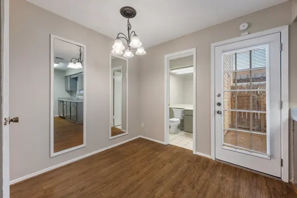 8400 Jamestown DR #426, Austin, TX 78758