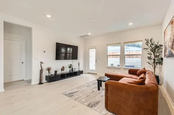 2832 Indian Clover TRL, Leander, TX 78641