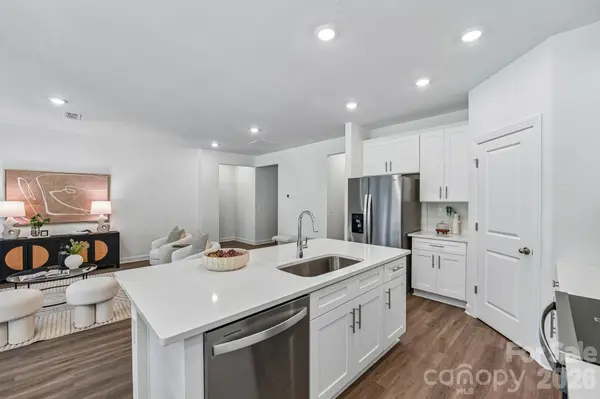 2088 Sunflower CIR, Newton, NC 28658