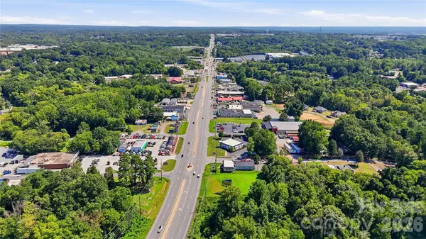 805 Concord Pkwy N, Concord, NC 28027