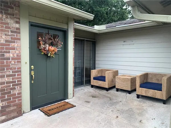 1404 W Stone BLVD, Raymore, MO 64083