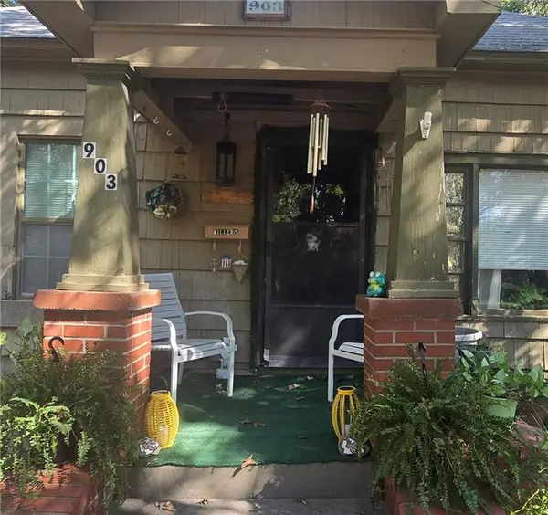 903 E 10th ST, Pittsburg, KS 66762