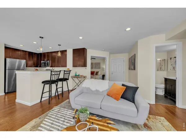 4879 White Rock #E, Boulder, CO 80301