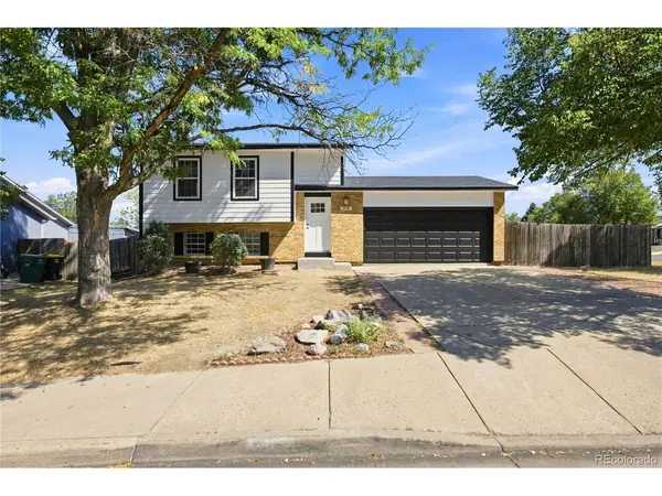 1498 S Bahama, Aurora, CO 80017