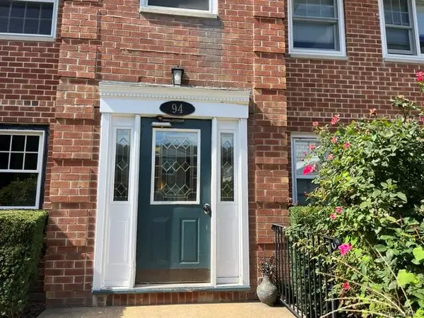 94 Shore RD #C1, Port Washington, NY 11050
