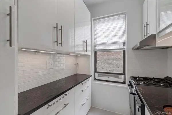 190 E Mosholu Pkwy #6H, Bronx, NY 10458