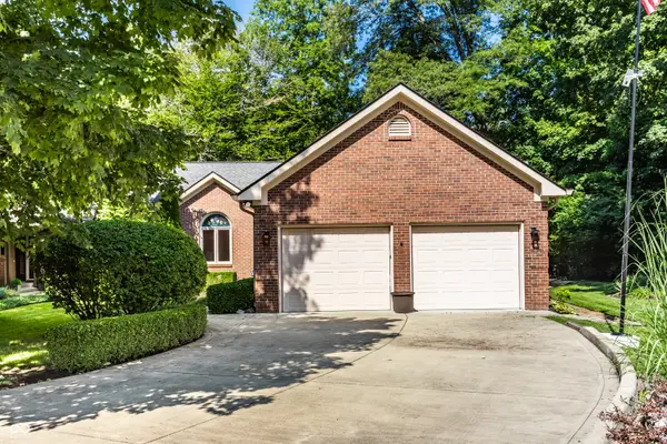 9340 W Point PL, Indianapolis, IN 46268