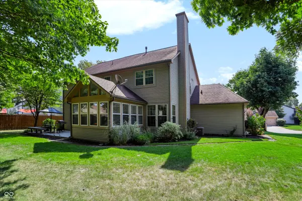 7704 Garrick ST, Fishers, IN 46038