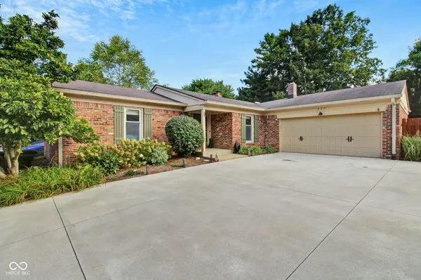 820 Hickory WAY, Noblesville, IN 46062