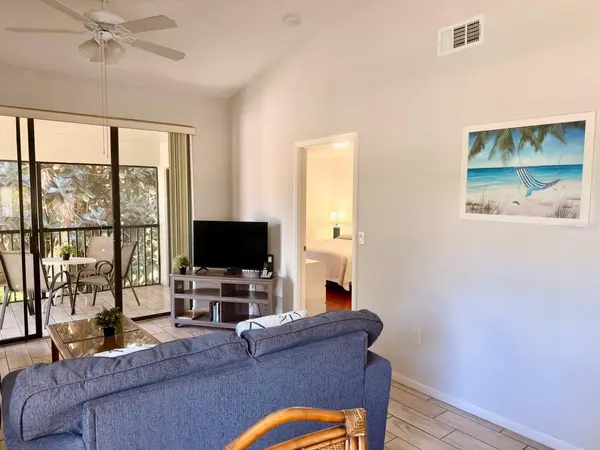 4601 46TH STREET CT W #201, Bradenton, FL 34210