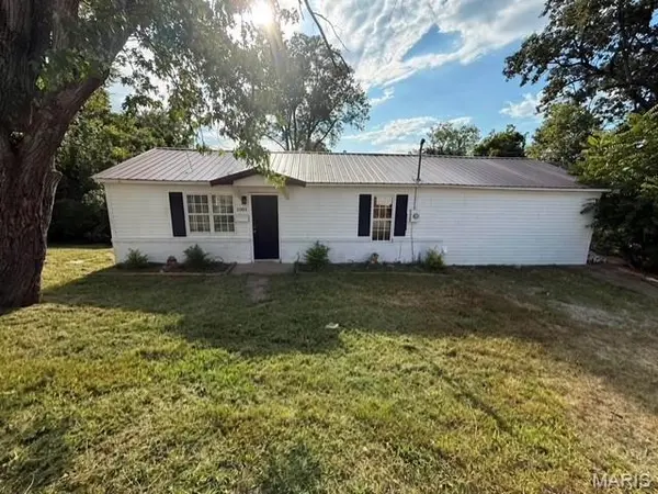 1001 N 14th ST, Poplar Bluff, MO 63901