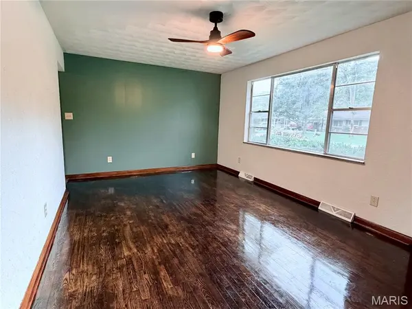 1444 Howell ST, Cape Girardeau, MO 63701