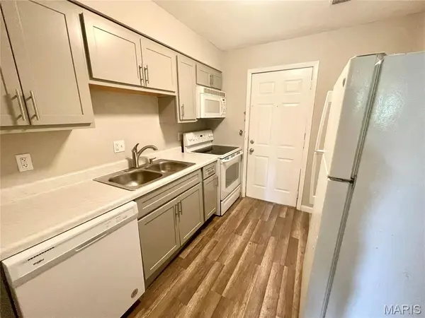 2441 E 24th ST #4, Granite City, IL 62040