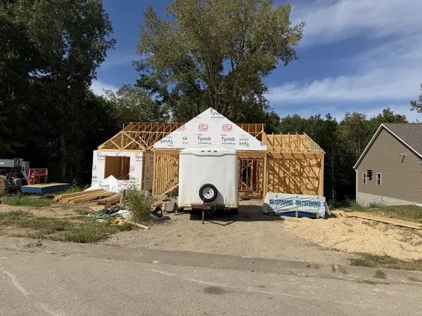 1303 8th AVE, Rapids City, IL 61275