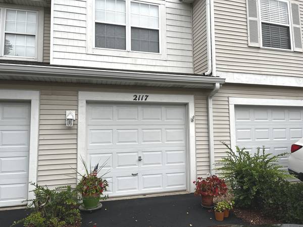 2117 Orchard LN #2117, Carpentersville, IL 60110