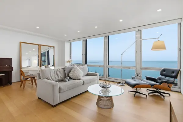 880 N Lake Shore DR #4B, Chicago, IL 60611