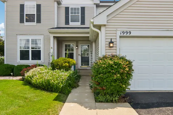 1999 Sparrow CIR, Round Lake, IL 60073