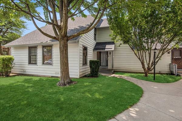 722 SHEPARD CT #-, Gurnee, IL 60031