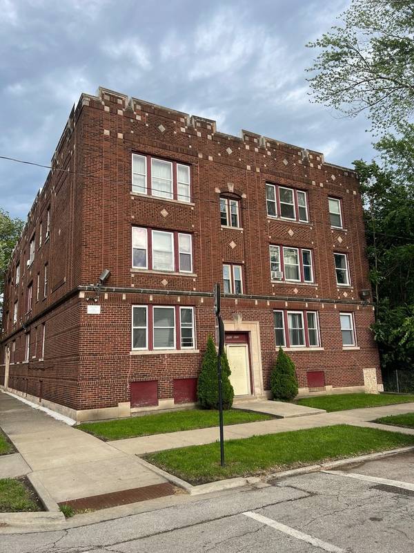 5703 S Emerald AVE #2, Chicago, IL 60621