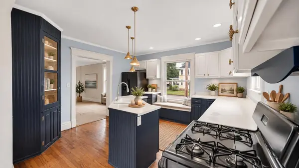 105 Maple AVE, La Porte, IN 46350