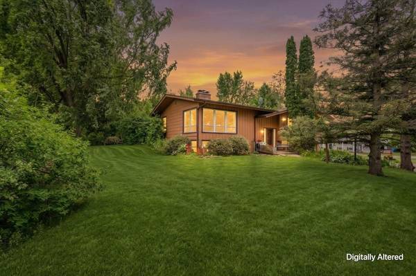 7515 209th ST N, Forest Lake, MN 55025