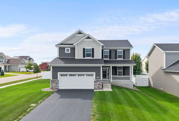 18097 Hartlin AVE, Lakeville, MN 55044
