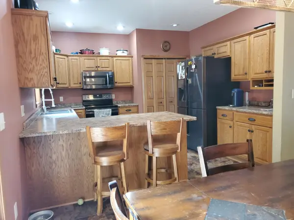 2327 Lake AVE, New Ulm, MN 56073