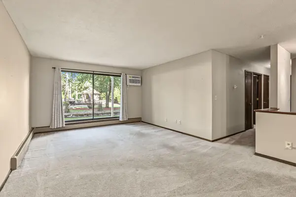 3916 Foss RD #104, Saint Anthony, MN 55421