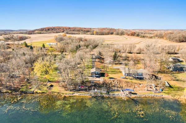 32628 Heilberger DR, Erhard, MN 56534