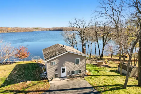 32628 Heilberger DR, Erhard, MN 56534