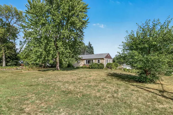 3004 Bellaire AVE, Maplewood, MN 55109