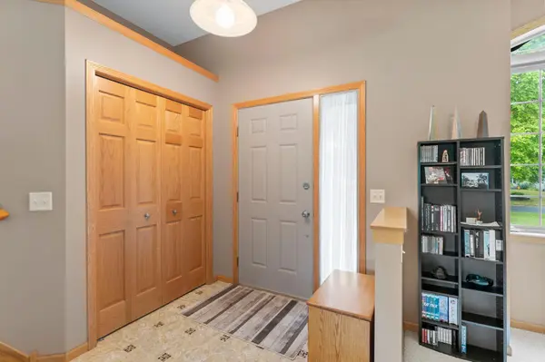 6515 Langer LN, Lino Lakes, MN 55038