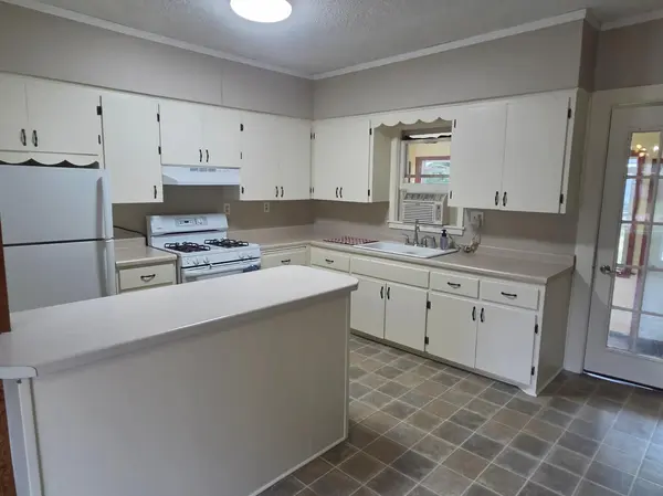 805 Orange ST, Prescott, WI 54021