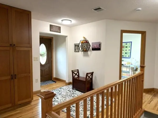 1990 River RD, Windom, MN 56101