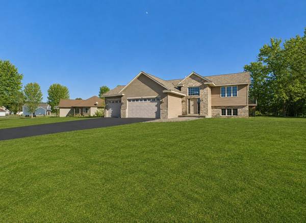 24605 140th ST NW, Zimmerman, MN 55398