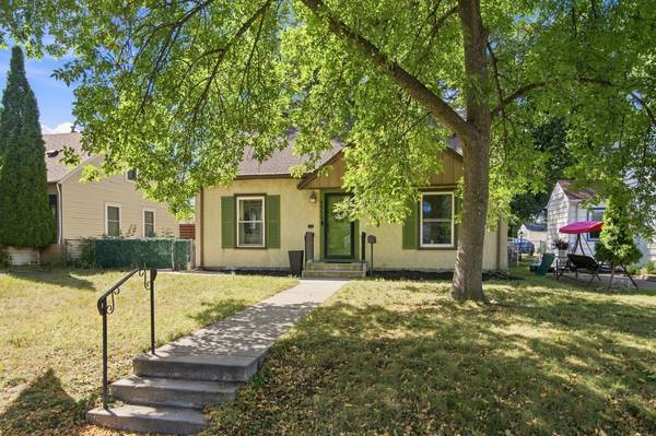 4555 Washburn AVE N, Minneapolis, MN 55412
