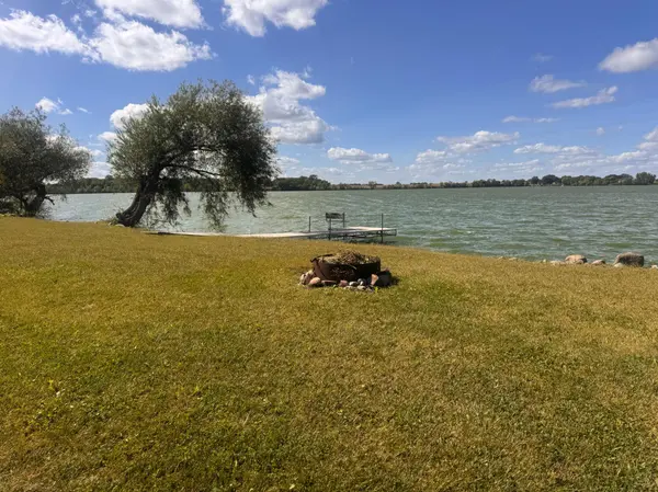 11965 200th ST, Silver Lake, MN 55381