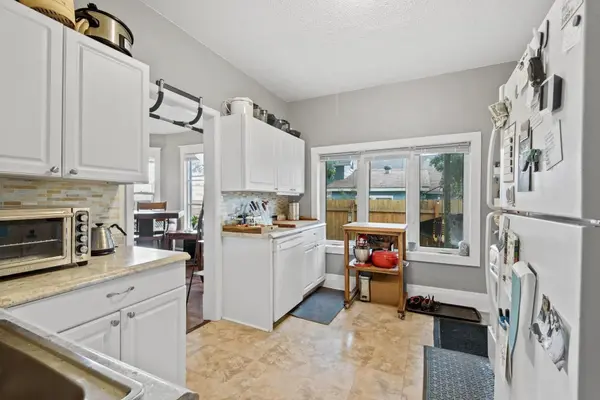 1322 Central AVE NE ##1, Minneapolis, MN 55413