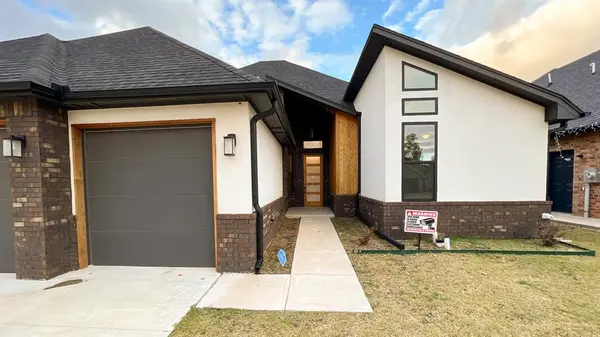 621 E Barajas TER, Mustang, OK 73064