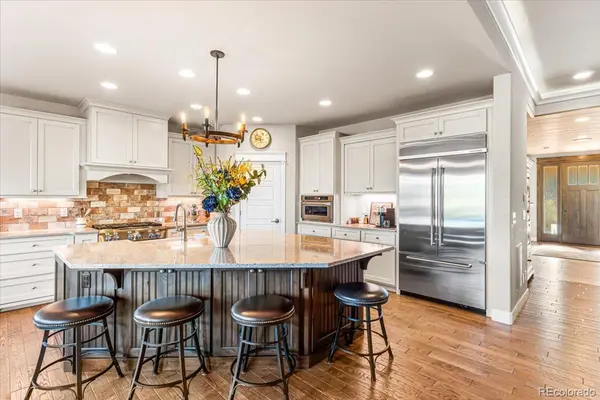 2080 Robb ST, Lakewood, CO 80215