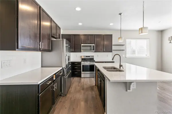 15996 Hayloft LN, Parker, CO 80134