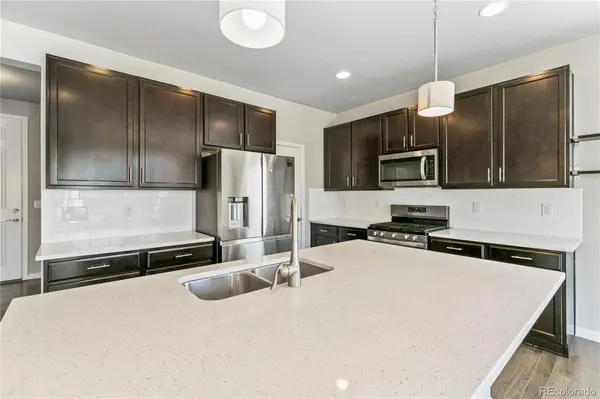 15996 Hayloft LN, Parker, CO 80134