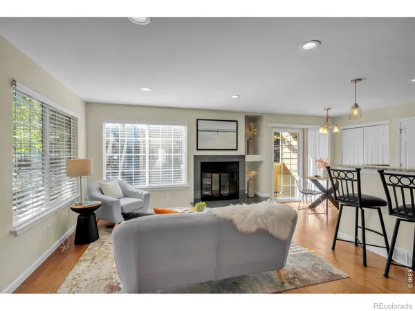 4879 White Rock CIR #E, Boulder, CO 80301