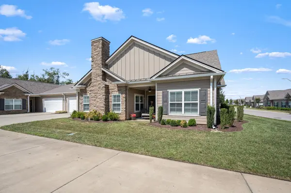 2444 Stonecenter Lane, Murfreesboro, TN 37128